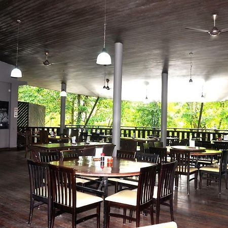 Hotel Mulu National Park Exterior foto